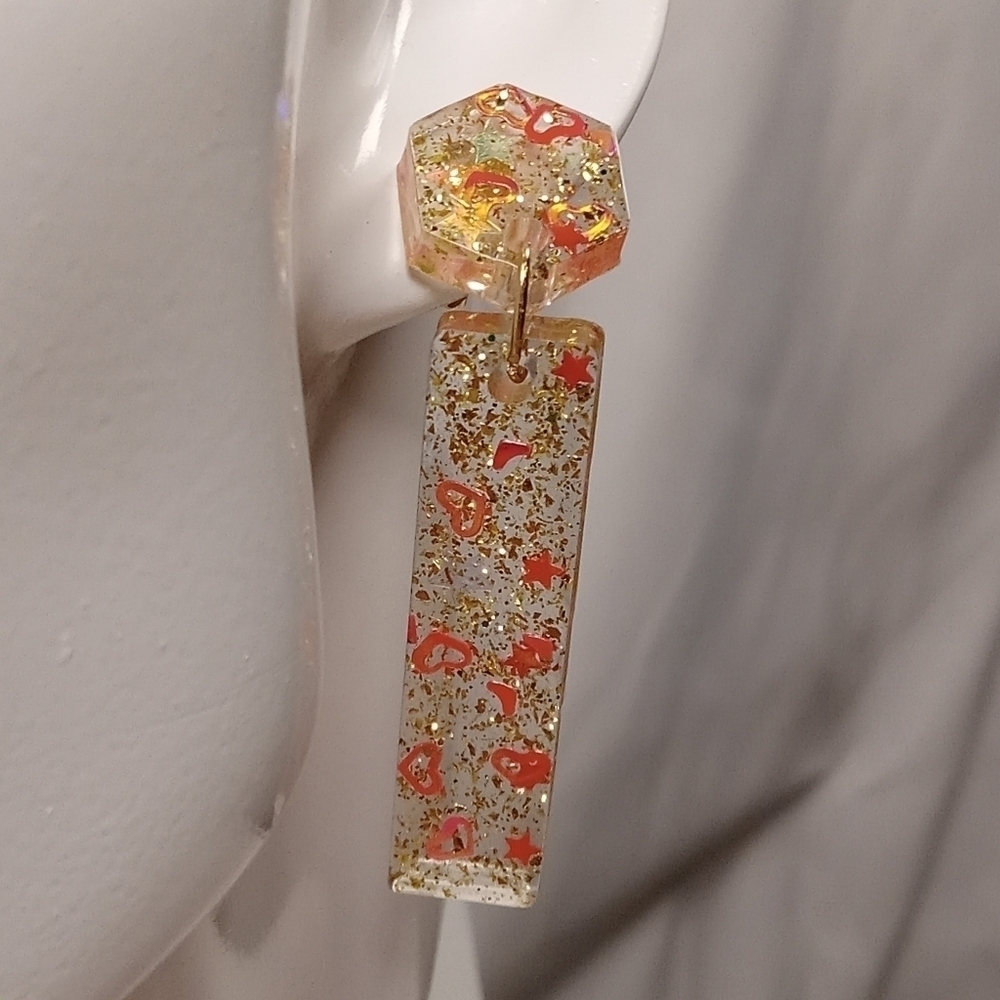 CLEARANCE Hand crafted resin Coral hearts and transparent stars earrings